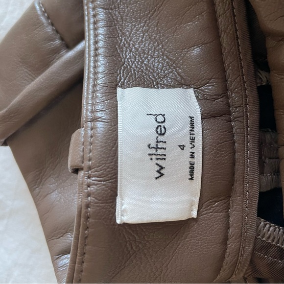 Aritzia leather pants - Picture 3 of 4